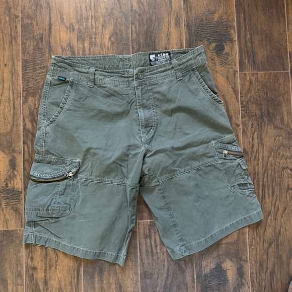 Kuhl Other - Kuhl Size 34 Carbon Gray Cargo Shorts